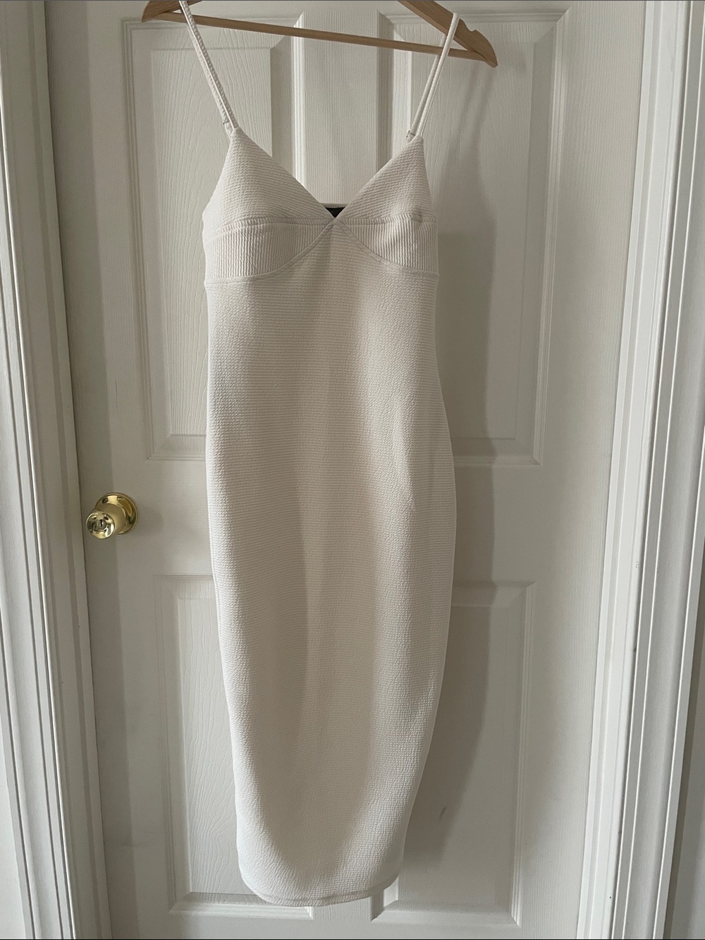 Sleeveless V-Neck Midi Dress in Ivory